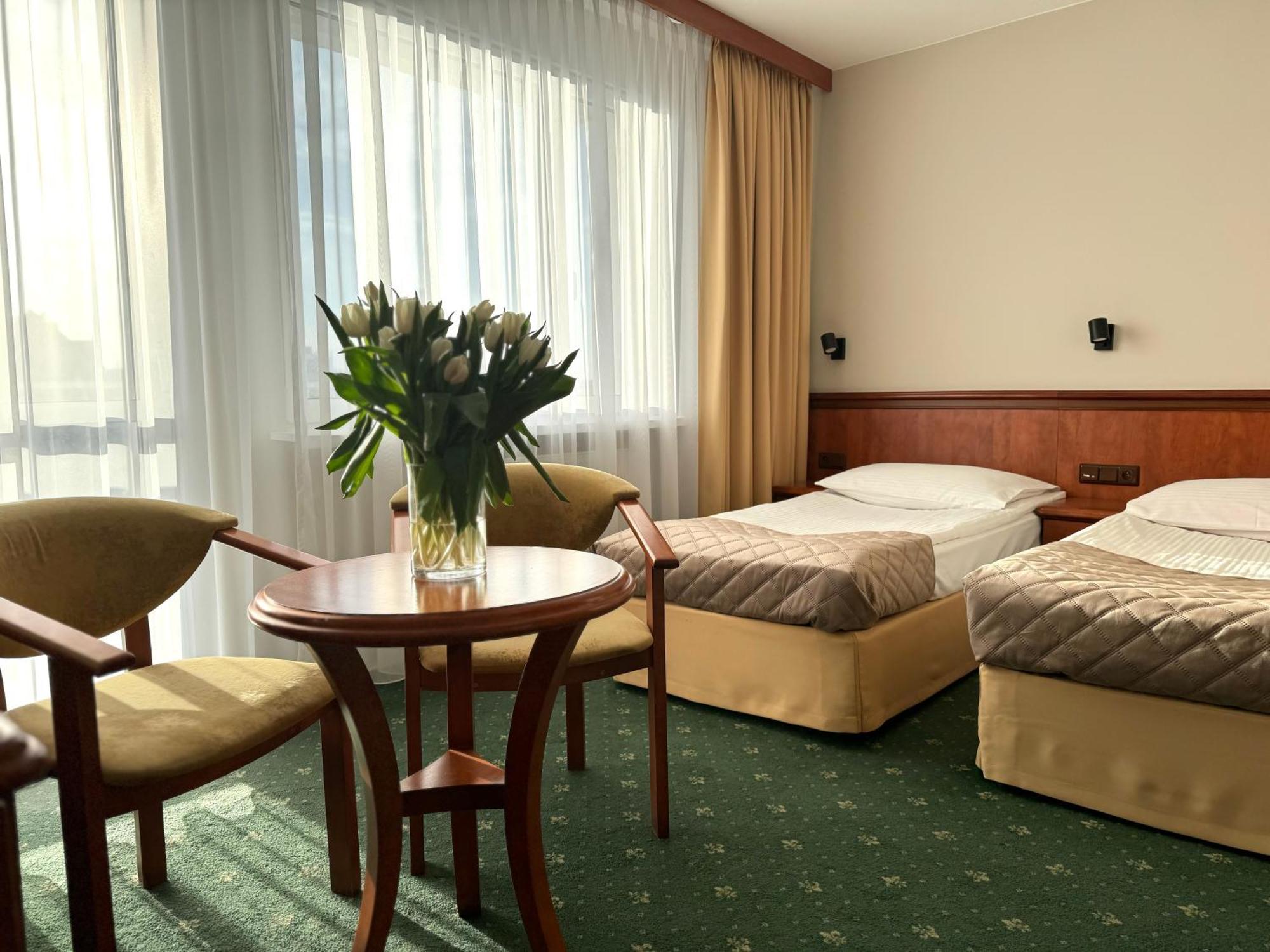 Bed and Breakfast Senator Katowice Zewnętrze zdjęcie